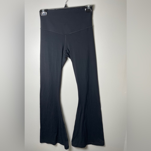 Women’s Offline Flared Leg Leggings Size M - Picture 1 of 3